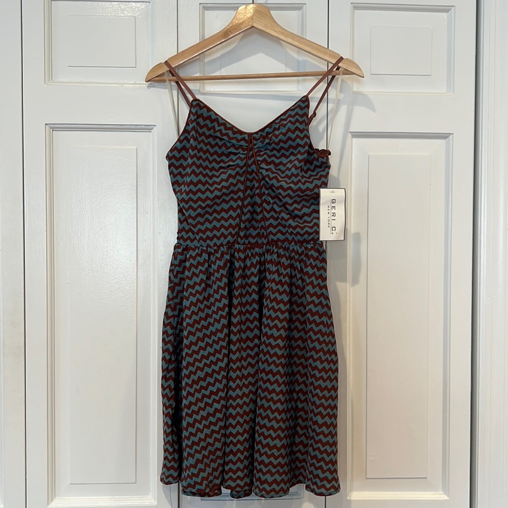 Chevron print mini summer dress